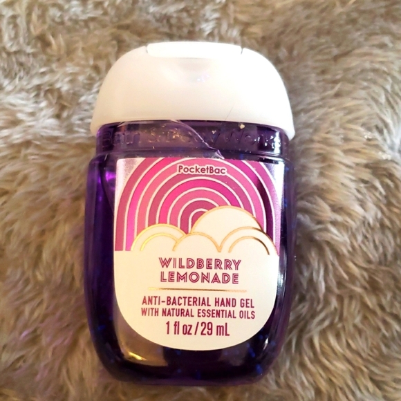 Bath & Bodyworks Blingy Hanukkah Menorah Pocketbac Holder w/Wildberry Lemonade - Picture 3 of 7